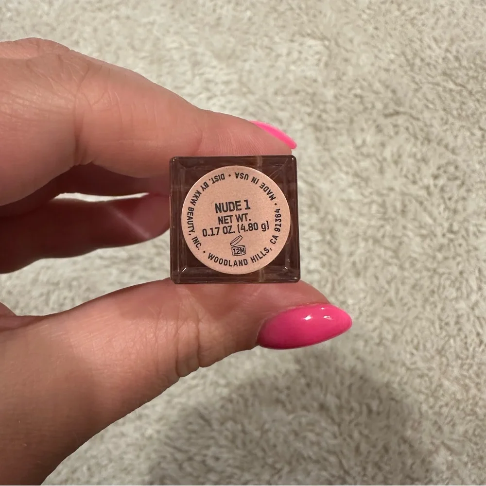kkw beauty nude 1 lip gloss